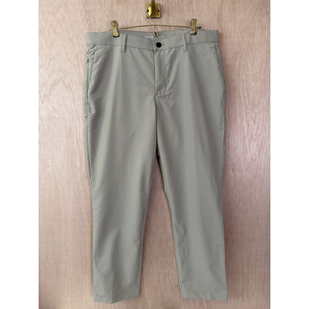 Banana Republic Mens Beige Straight Leg Technical Pants 36x29